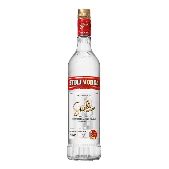 Stolichnaya Vodka 750 cc