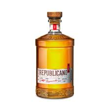 Pisco Republicano Roble Añejado 750 ml 40°