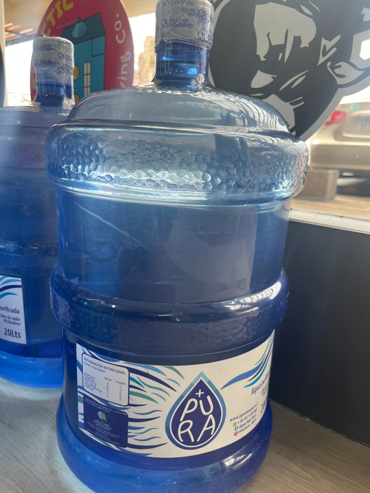 Botellón de agua de 20 litros